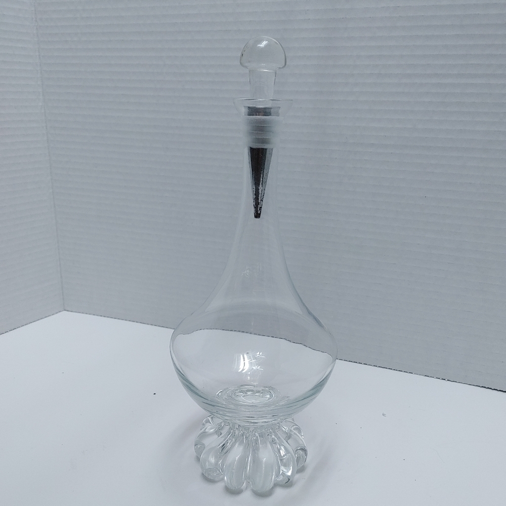 CRYSTAL DECANTER HAND BLOWN, Home Decor, collector